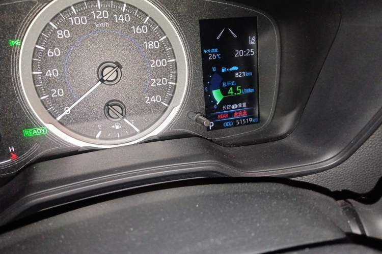 Used Toyota Levin 2021 Dual-Engine 1.8H E-CVT Luxury Edition Odometer Close Up