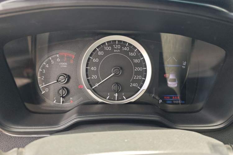 Used Toyota Levin 2021 185T CVT Luxury Edition Odometer Close Up