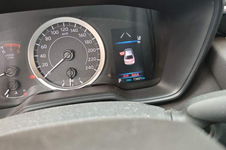 Used Toyota Levin 2021 185T CVT Luxury Edition Odometer Close Up