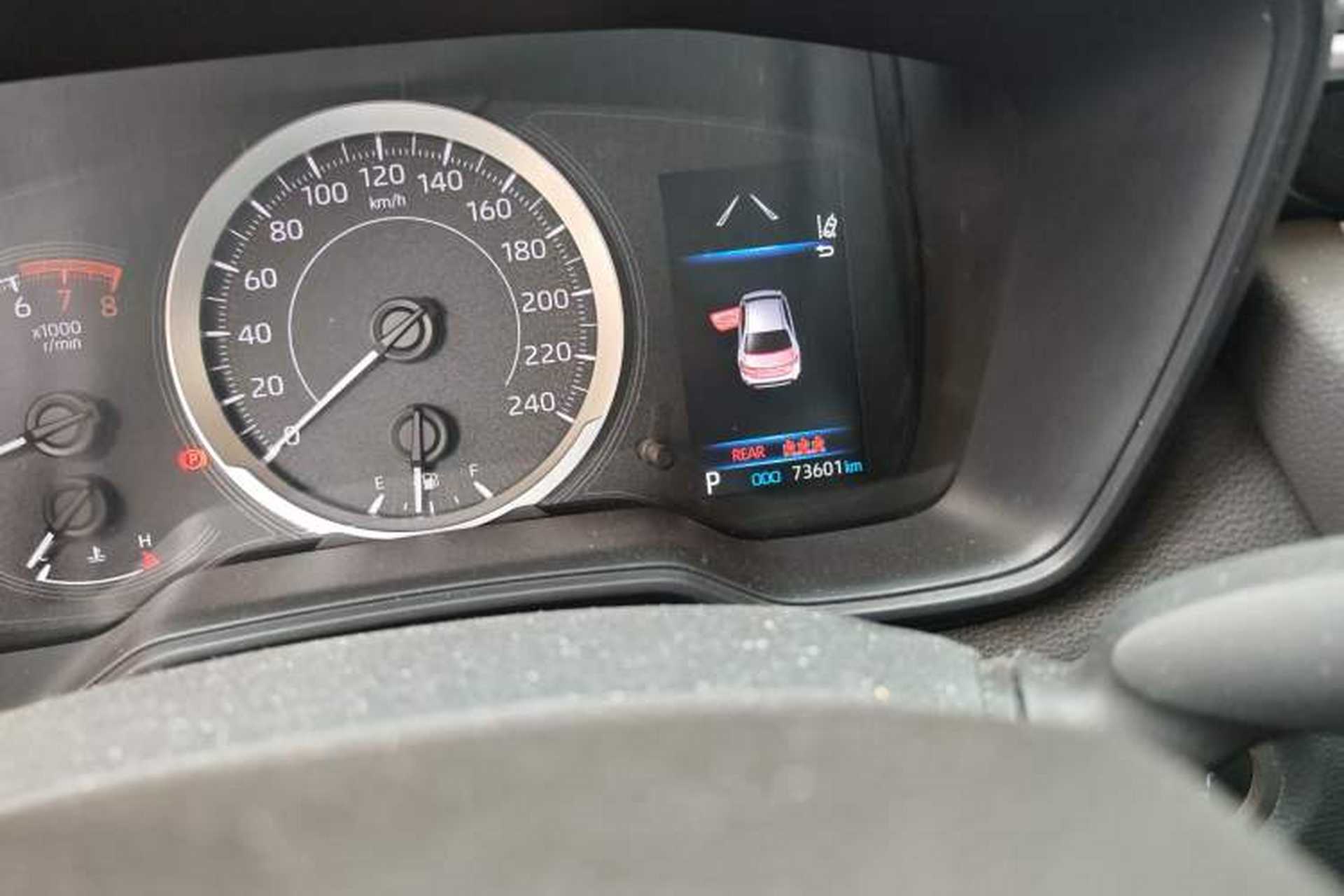 Used Toyota Levin 2021 185T CVT Luxury Edition Odometer Close Up