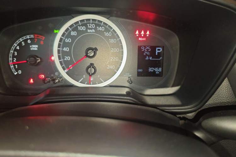 Used Toyota Levin 2021 TNGA 1.5L CVT Entry-Level Model Odometer Close Up