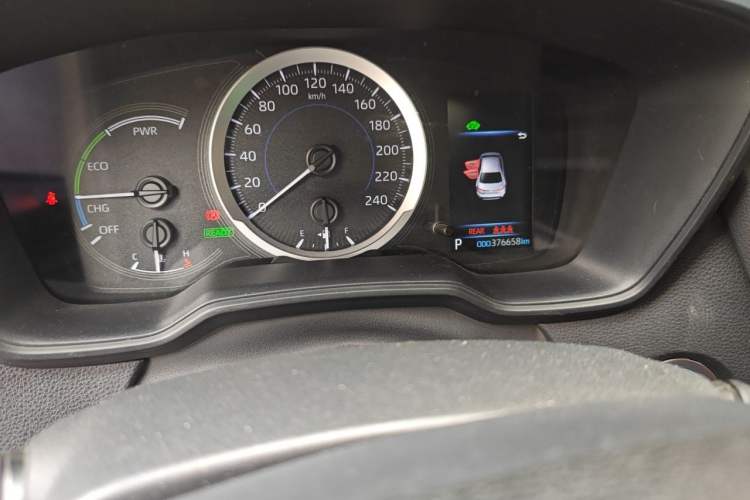 Used Toyota Levin 2021 Dual-Engine 1.8H E-CVT Luxury Edition Odometer Close Up