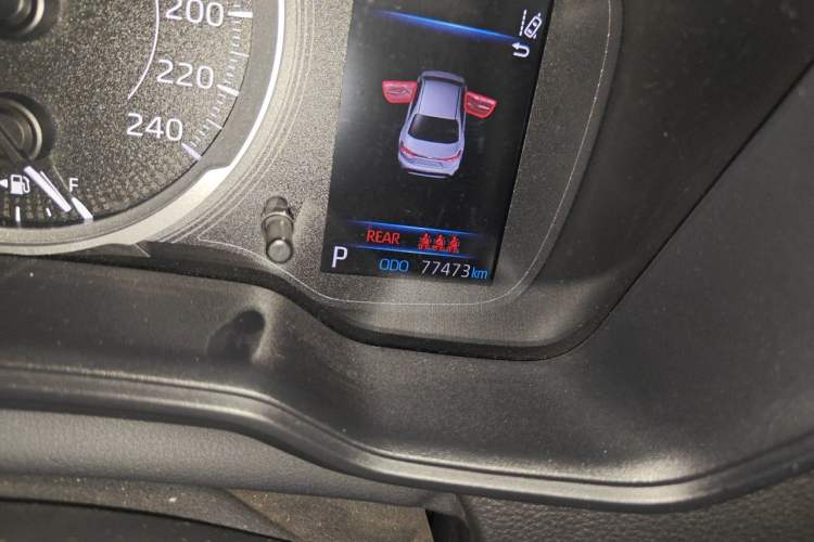 Used Toyota Levin 2021 185T CVT Luxury Edition Odometer Close Up