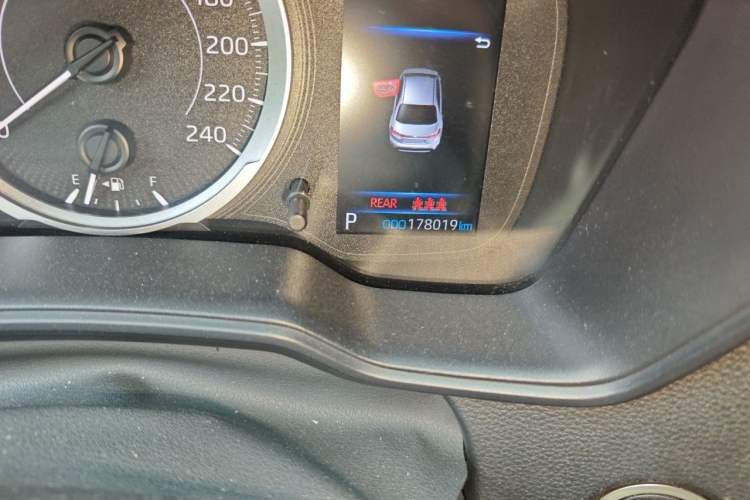 Used Toyota Levin 2021 185T CVT Sport Edition Odometer Close Up