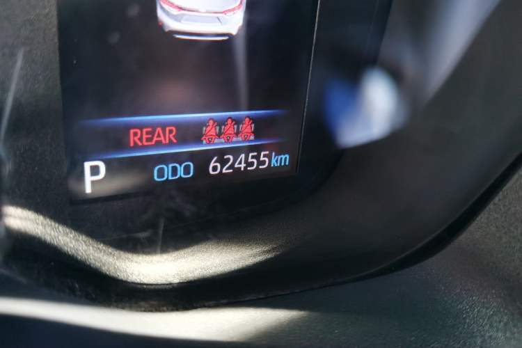 Used Toyota Levin 2021 185T CVT Entry-Level Version Odometer Close Up