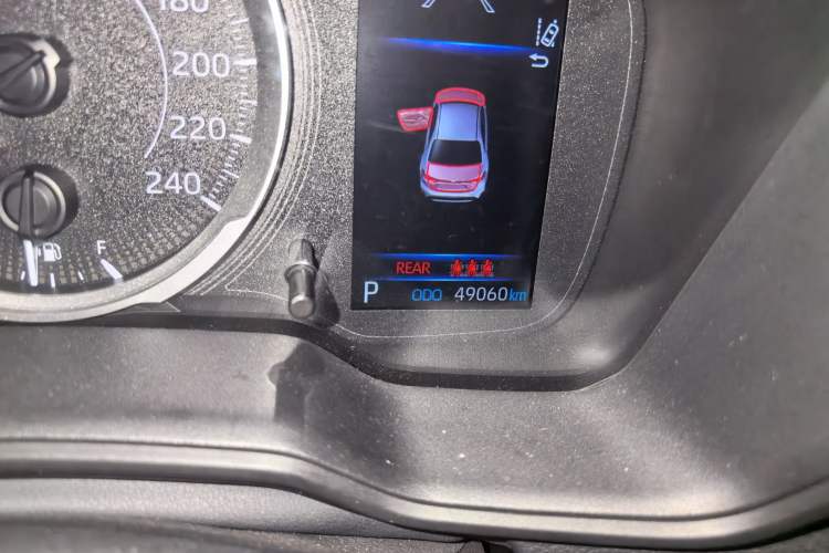 Used Toyota Levin 2021 185T CVT Sport Edition Odometer Close Up