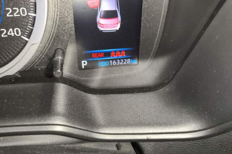 Used Toyota Levin 2021 Dual-Engine 1.8H E-CVT Luxury Edition Odometer Close Up