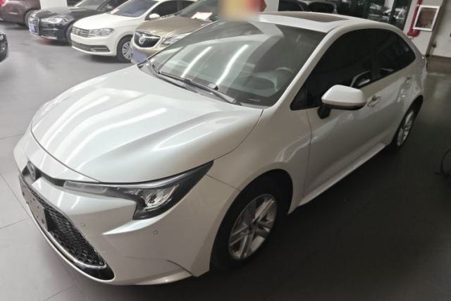 Ojetý Toyota Levin 2021 185T CVT Luxury Edition