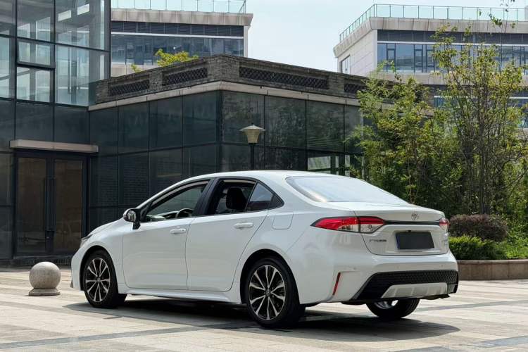 Used Toyota Levin 2021 185T CVT Sport Edition Rear Left 45 Deg