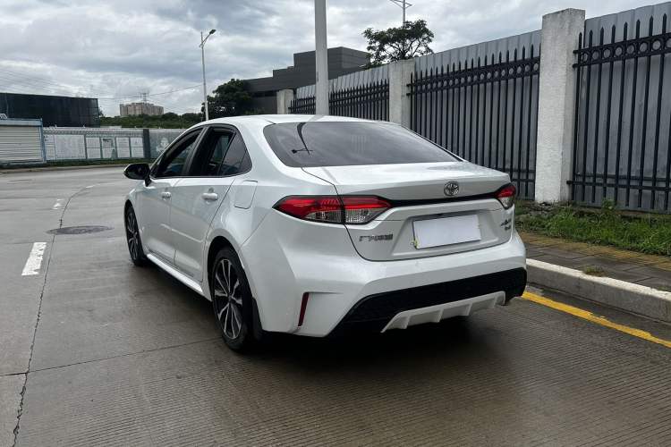 Used Toyota Levin 2021 185T CVT Sport Edition Rear Left 45 Deg