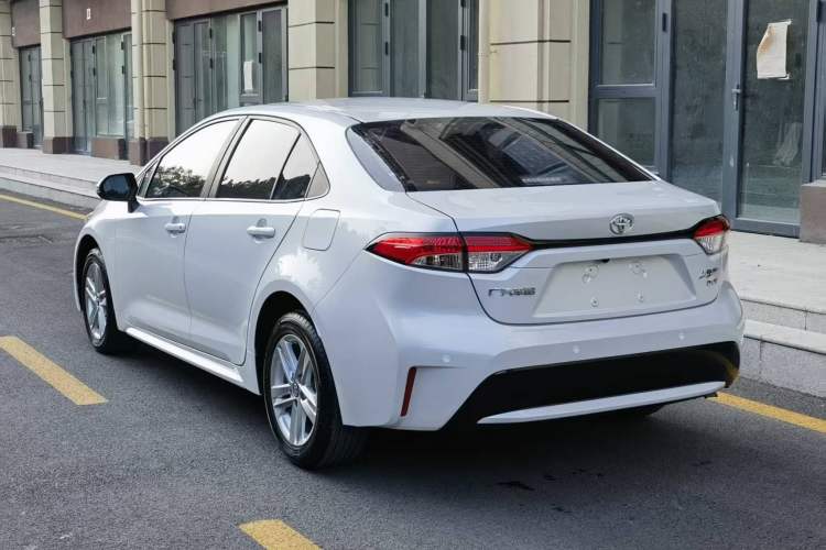 Used Toyota Levin 2021 185T CVT Luxury Edition Rear Left 45 Deg
