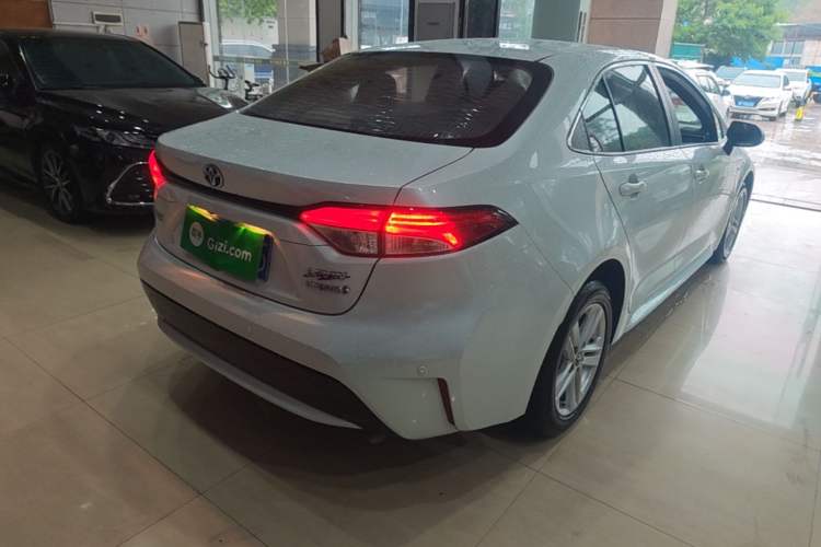Used Toyota Levin 2021 Dual-Engine 1.8H E-CVT Luxury Edition Rear Right 45 Deg