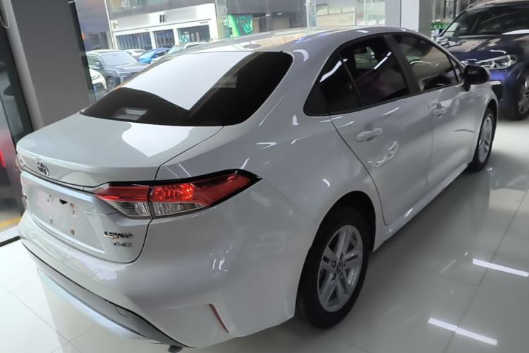 Used Toyota Levin 2021 185T CVT Luxury Edition Rear Right 45 Deg