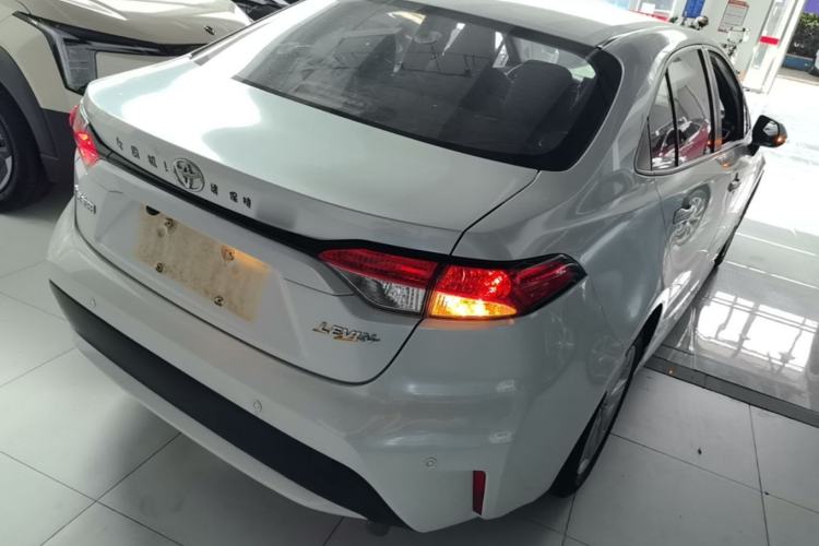 Used Toyota Levin 2021 TNGA 1.5L CVT Leading Edition Rear Right 45 Deg