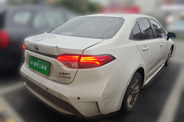Used Toyota Levin 2021 Dual-Engine 1.8H E-CVT Luxury Edition Rear Right 45 Deg