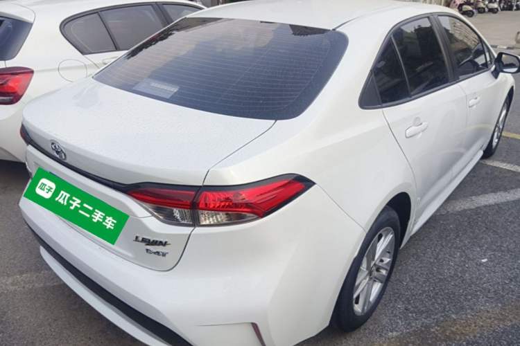 Used Toyota Levin 2021 185T CVT Luxury Edition Rear Right 45 Deg
