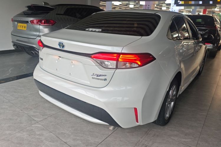 Used Toyota Levin 2021 Dual-Engine 1.8H E-CVT Luxury Edition Rear Right 45 Deg