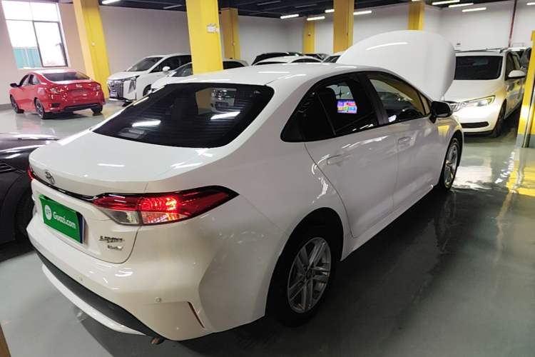 Used Toyota Levin 2021 185T CVT Entry-Level Version Rear Right 45 Deg