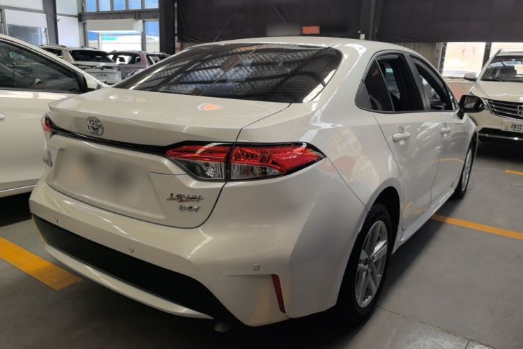 Used Toyota Levin 2021 185T CVT Luxury Edition Rear Right 45 Deg