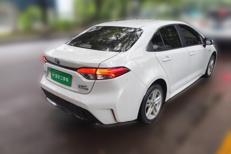 Used Toyota Levin 2021 Dual-Engine 1.8H E-CVT Luxury Edition Rear Right 45 Deg