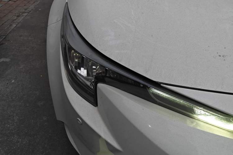 Used Toyota Levin 2021 185T CVT Luxury Edition Right Front Headlight
