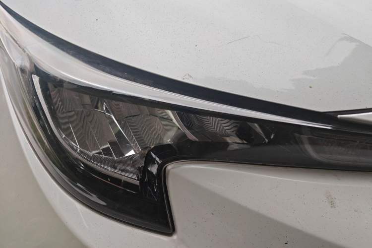 Used Toyota Levin 2021 185T CVT Luxury Edition Right Front Headlight