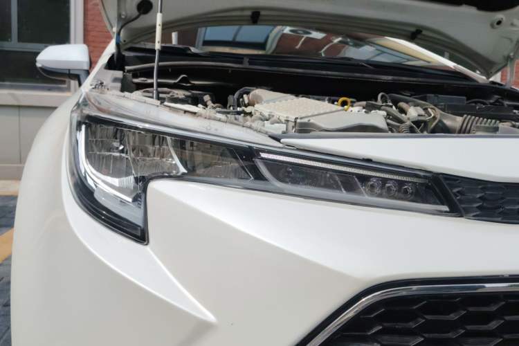 Used Toyota Levin 2021 185T CVT Luxury Edition Right Front Headlight