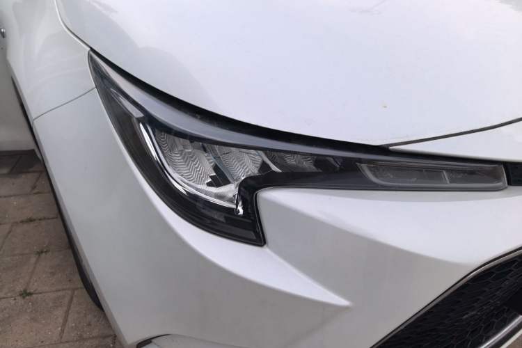 Used Toyota Levin 2021 Dual-Engine 1.8H E-CVT Luxury Edition Right Front Headlight