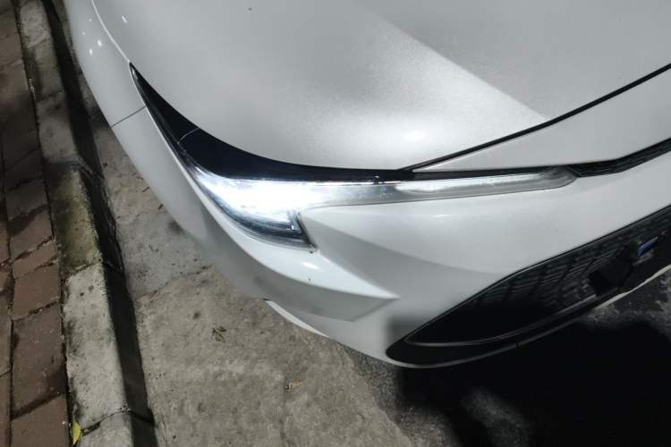Used Toyota Levin 2021 185T CVT Luxury Edition Right Front Headlight