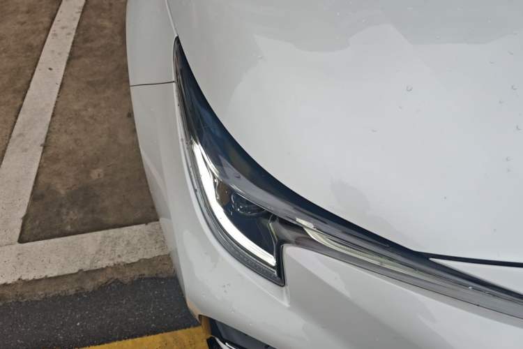 Used Toyota Levin 2021 185T CVT Sport Edition Right Front Headlight