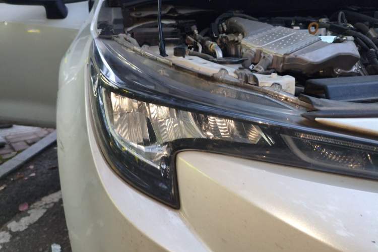 Used Toyota Levin 2021 185T CVT Luxury Edition Right Front Headlight
