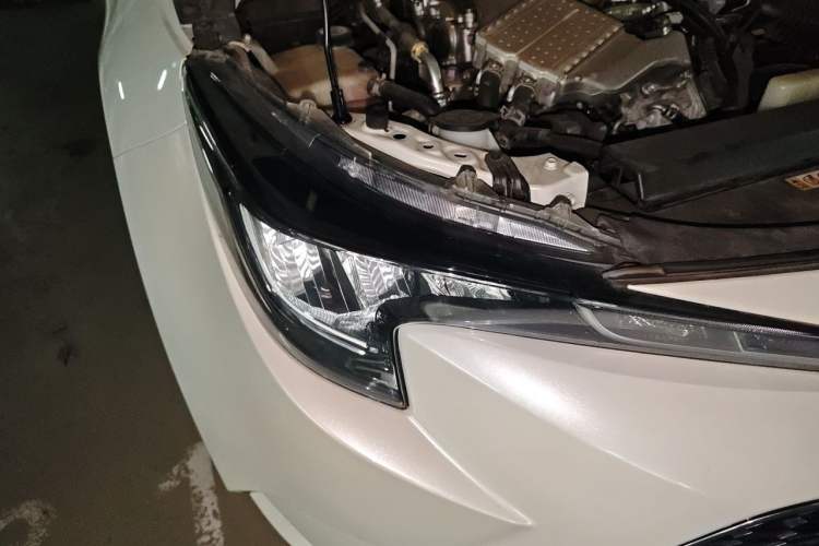 Used Toyota Levin 2021 185T CVT Luxury Edition Right Front Headlight