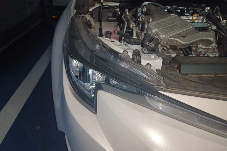 Used Toyota Levin 2021 185T CVT Luxury Edition Right Front Headlight