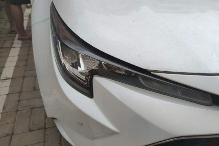 Used Toyota Levin 2021 185T CVT Luxury Edition Right Front Headlight