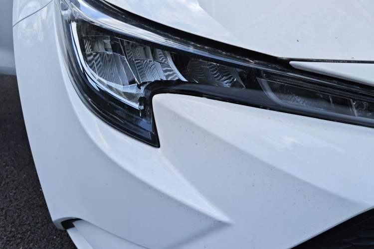 Used Toyota Levin 2021 Dual-Motor 1.8H E-CVT Progressive Edition Right Front Headlight