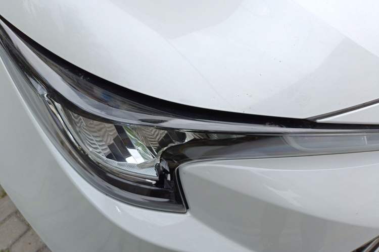 Used Toyota Levin 2021 Dual-Engine 1.8H E-CVT Luxury Edition Right Front Headlight