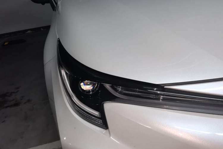 Used Toyota Levin 2021 2.0L Prestige Edition Right Front Headlight