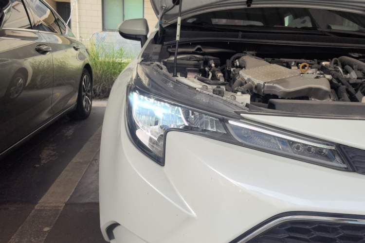 Used Toyota Levin 2021 185T CVT Luxury Edition Right Front Headlight