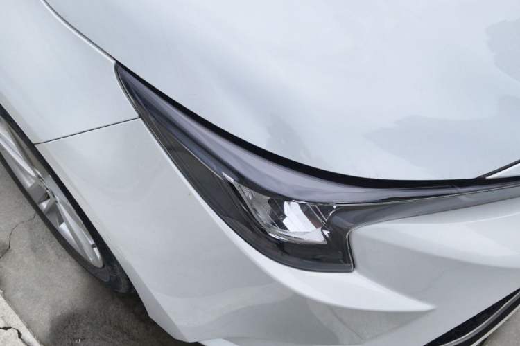 Used Toyota Levin 2021 185T CVT Luxury Edition Right Front Headlight