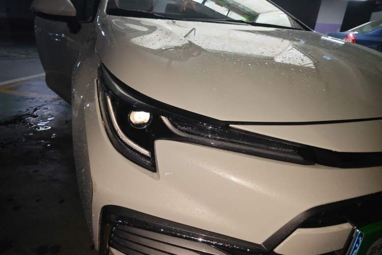 Used Toyota Levin 2021 2.0L Luxury Edition Right Front Headlight