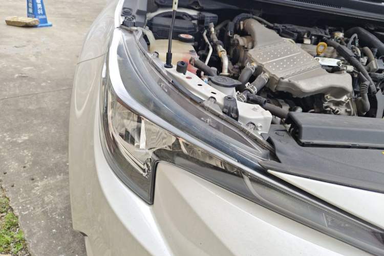 Used Toyota Levin 2021 185T CVT Luxury Edition Right Front Headlight
