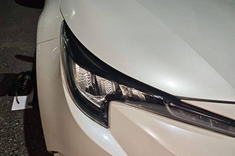 Used Toyota Levin 2021 185T CVT Luxury Edition Right Front Headlight