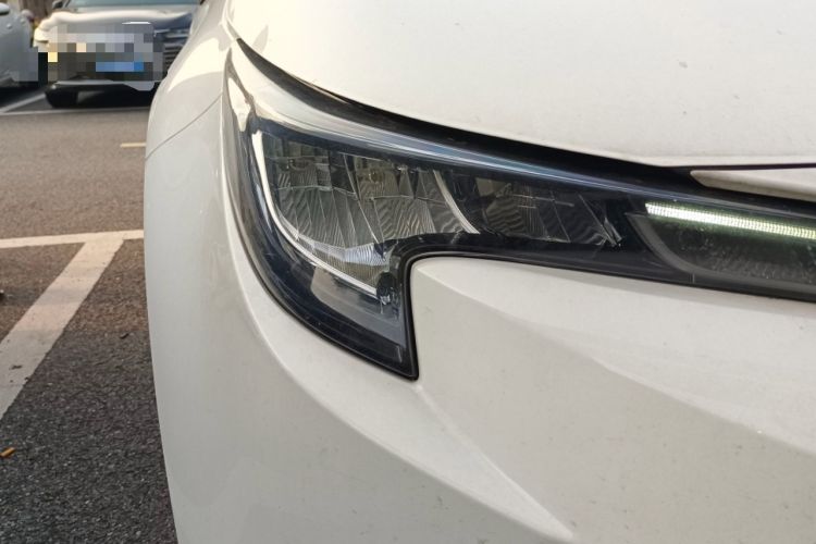 Used Toyota Levin 2021 Dual-Motor 1.8H E-CVT Progressive Edition Right Front Headlight