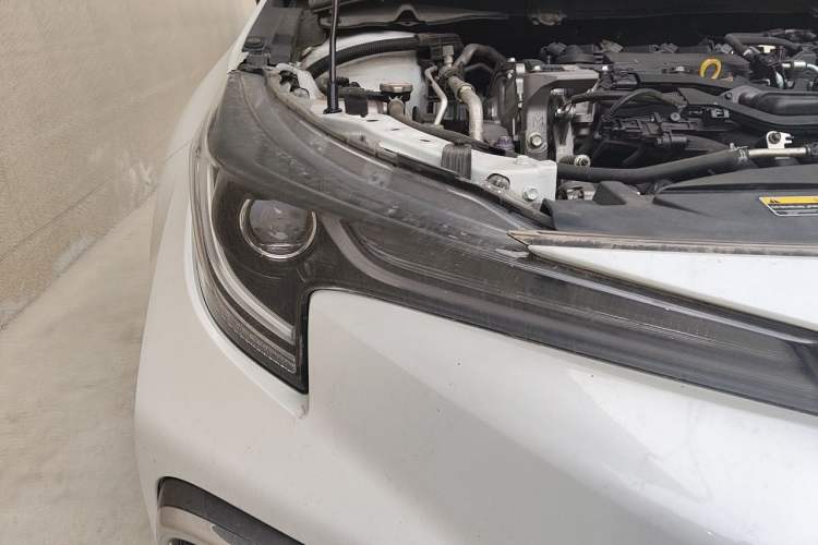 Used Toyota Levin 2021 2.0L Luxury Edition Right Front Headlight