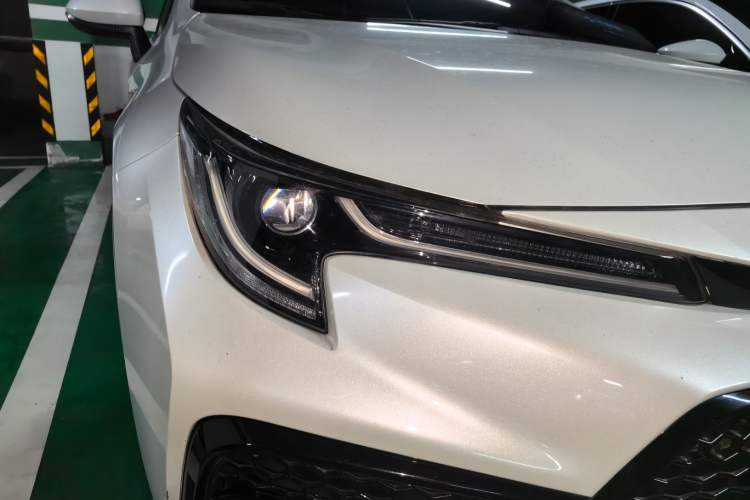 Used Toyota Levin 2021 185T CVT Sport Edition Right Front Headlight
