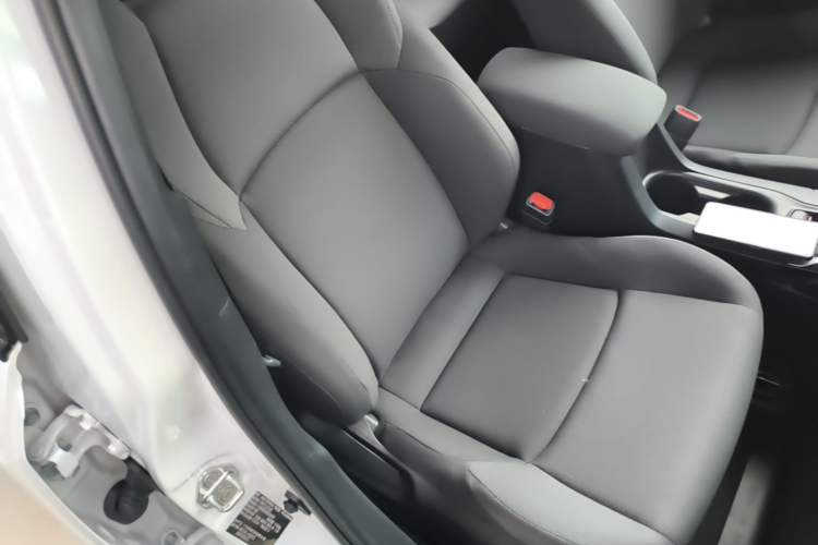 Used Toyota Levin 2021 185T CVT Luxury Edition Right Front Seat