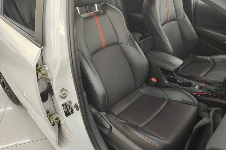 Used Toyota Levin 2021 185T CVT Sport Edition Right Front Seat