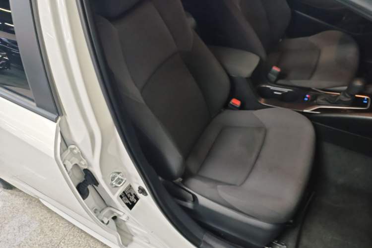 Used Toyota Levin 2021 TNGA 1.5L CVT Entry-Level Model Right Front Seat
