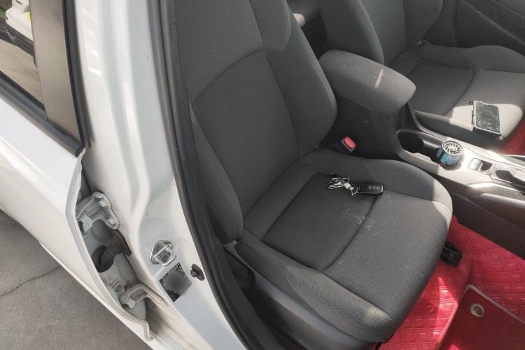 Used Toyota Levin 2021 185T CVT Luxury Edition Right Front Seat