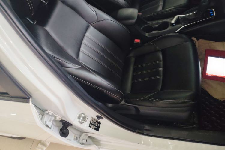 Used Toyota Levin 2021 185T CVT Luxury Edition Right Front Seat